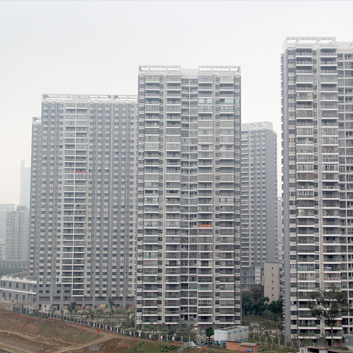 南寧長(zhǎng)湖景苑一、二、三期工程采用外墻反射隔熱涂料